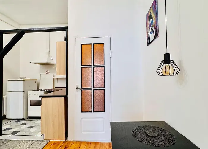 Apartament Between Books & Power G4 Self Check In